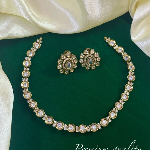 Zircon stone necklace