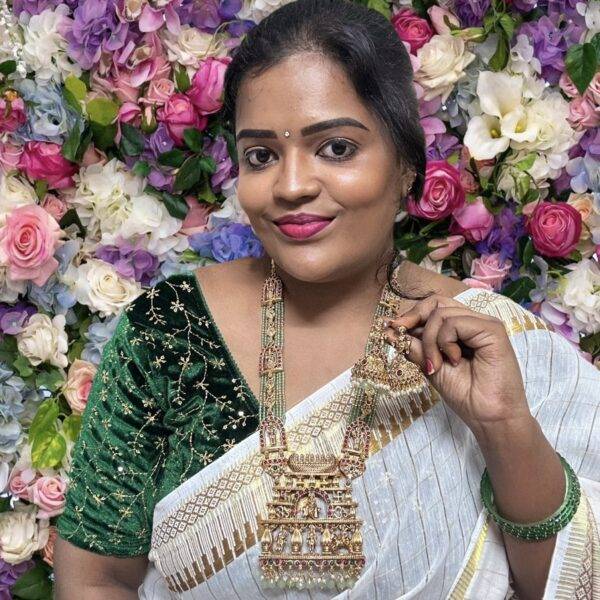 Gopuram haram (aqua beads)