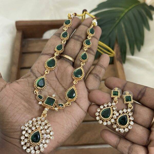 Trisha inspired necklace