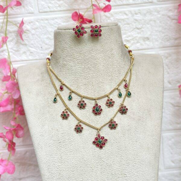 Double layer necklace