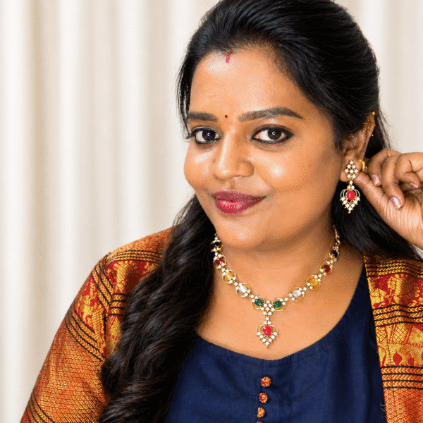 Navarathinam necklace