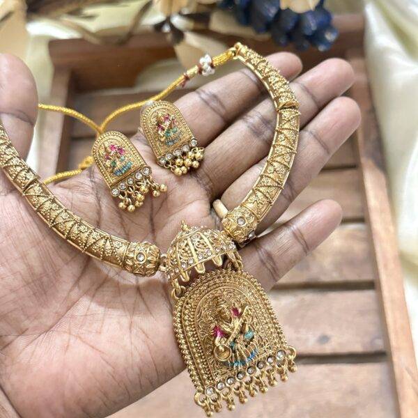 Saraswathi necklace