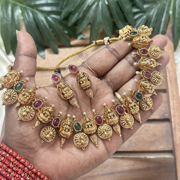 SN086 short necklace