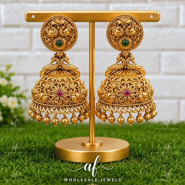 Antique jumka