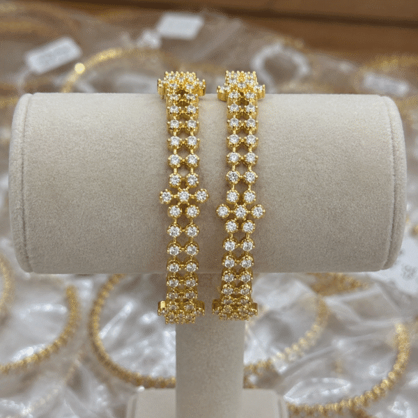 AD diamond bangle