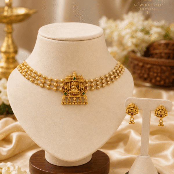 Gopuram chocker