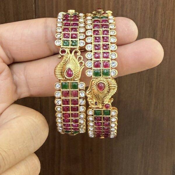 Matte kemp bangles (red)