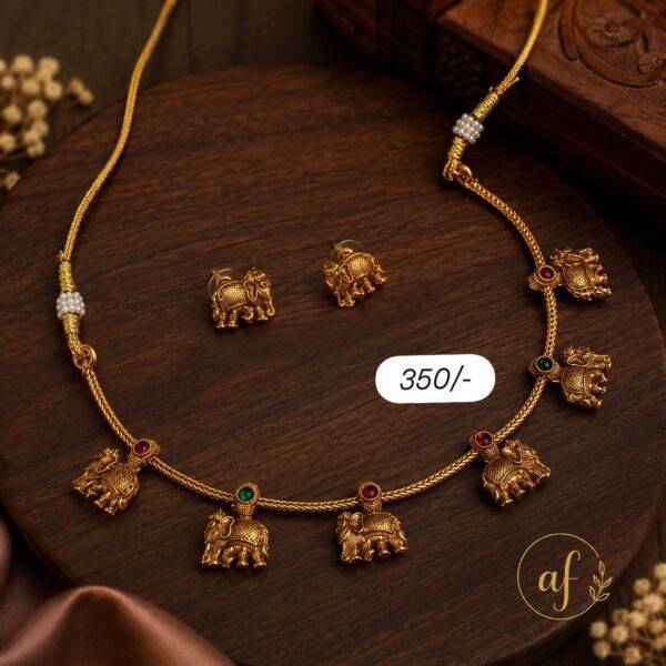 Elephant necklace antique