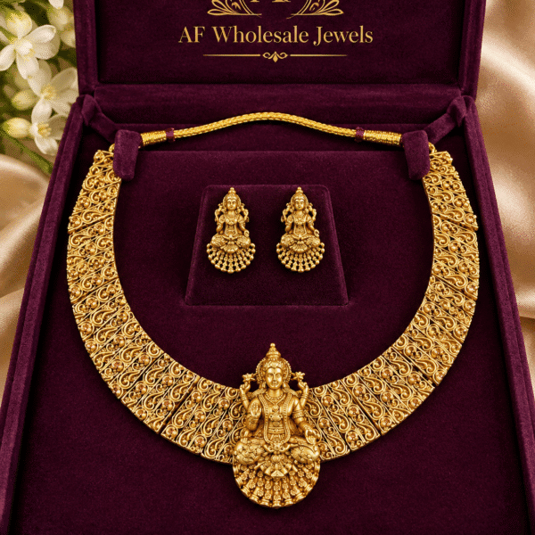 Lakshmi gold necklace