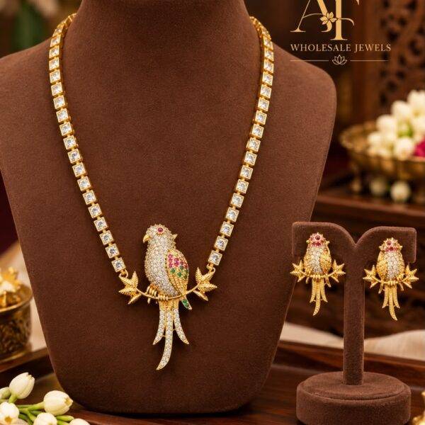 Parrot necklace